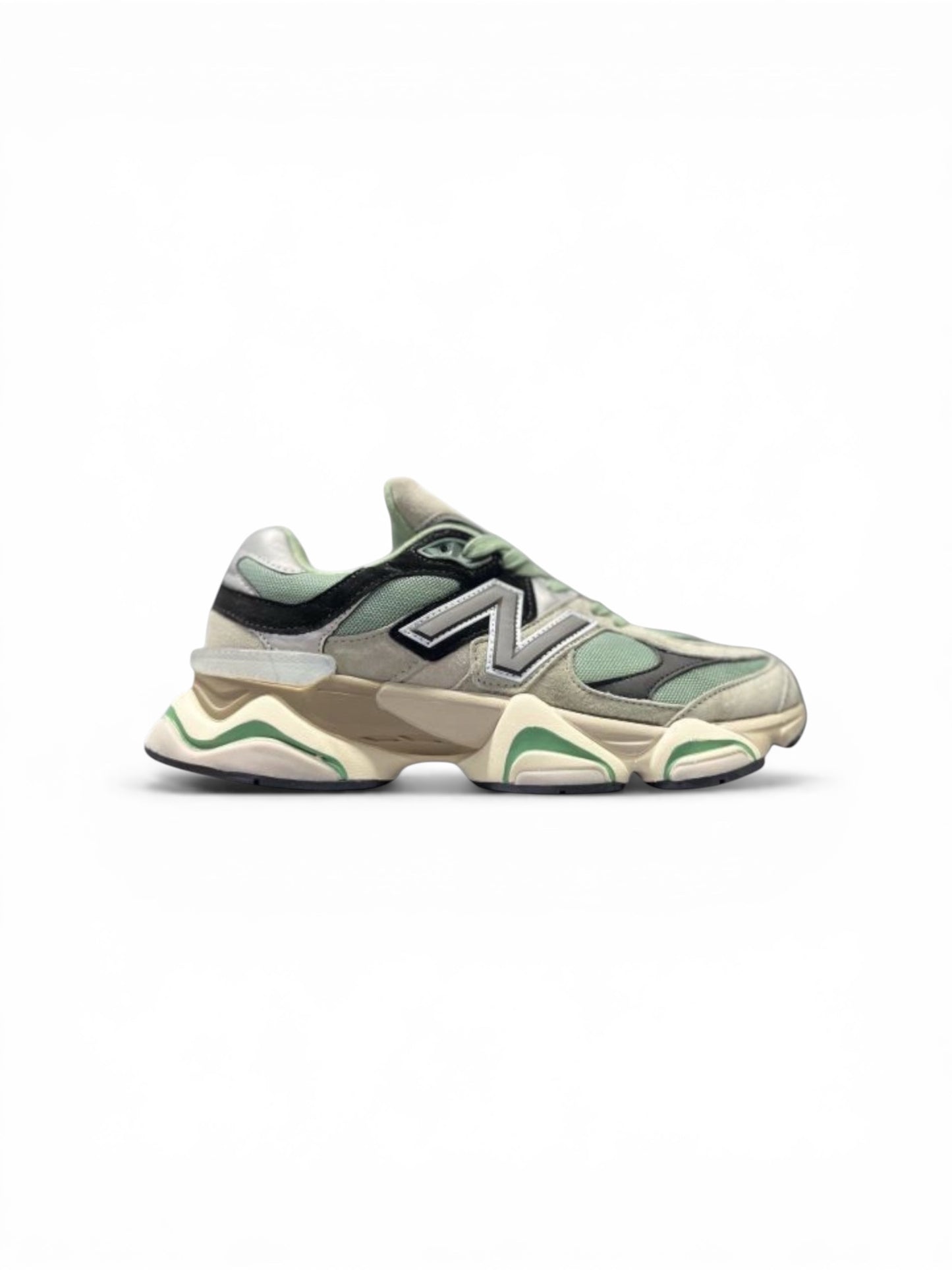 NB 9060 - Green Cream
