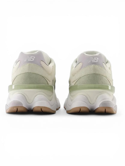 NB 9060 - Pear Grey