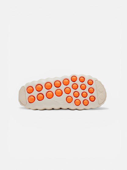 Nike Mind 001